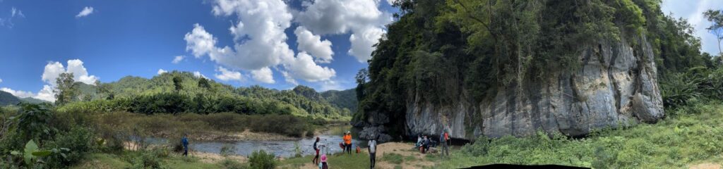 Thám hiểm hang Sơn Đoòng