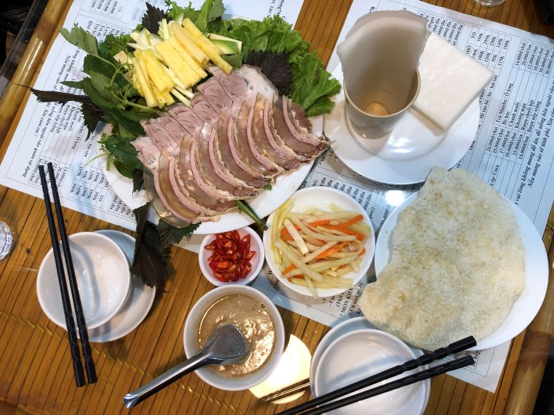 foodtour Hải Phòng