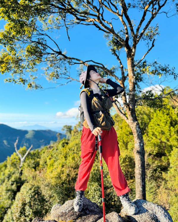 Trekking Đỉnh Chư Nâm Gia Lai