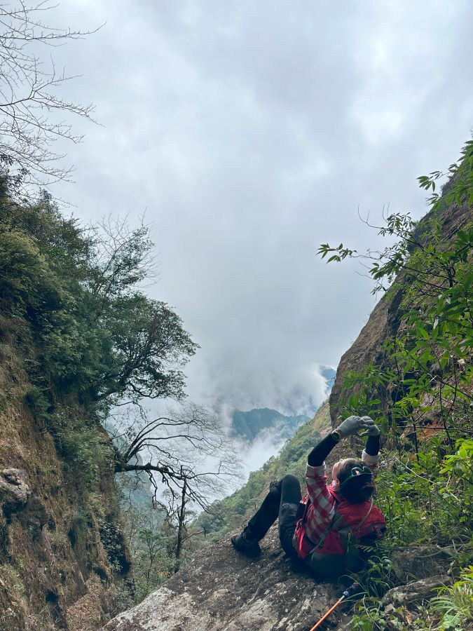 Trekking ChuVa12 Can Chua Thìa Sảng