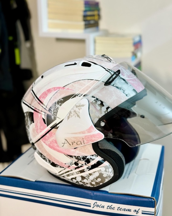 ARAI VZ-RAM SNOW DOME PINK